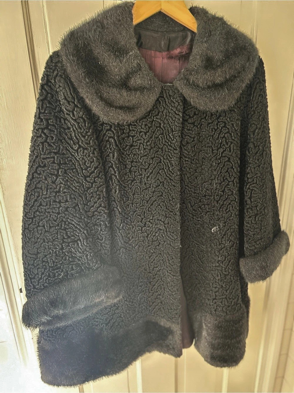 Lustrelam Teddy Coat in Black
